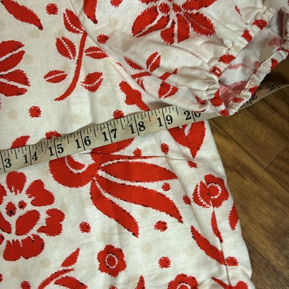 Cupcake and Cashmere Two Purce Red/White Floral Linen Skirt Set SZ Large - Picture 6 of 13
